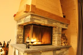 Luxury Chalet for 8-10 people with stunning views - Image 2