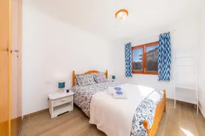Ferienhaus \"Can Nogueras\" mit WLAN, Balkon, Terrasse, Gemeinschaftspool und Garten - Image 4
