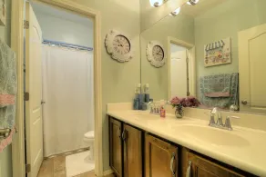 Charming Goodyear home! Perfect for spring training. - Image 5
