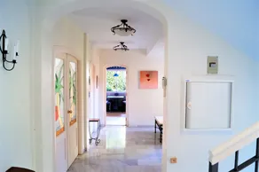 Stor villa, have med swimmingpool, jacuzzi, 5 soveværelser, op til 10 personer - Image 3