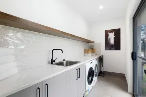 Koala Lane, Luxury, Pool, Pet-Friendly, Outdoor Entertaining - Image 2