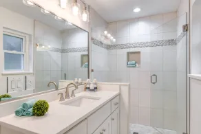 Maritime Place Unit B - Image 4