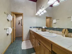 Gold King Chalet townhouse - Image 3