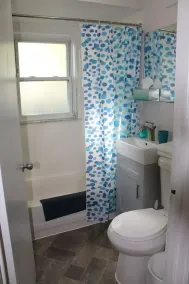 Cozy Ferndale Bungalow w/ fenced yard & fast Wifi - Image 2