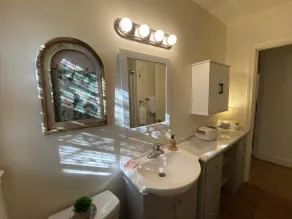 Charming 2 bedroom Brick Cottage in Charlottesville, minutes from Scott Stadium - Image 3