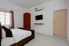 Deluxedap Service Apartment - Image 4