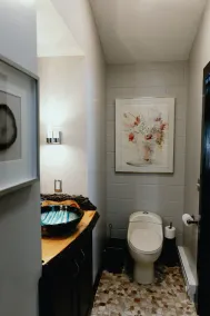 Lake Side Guest House with Hot Tub - Image 3