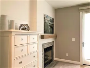 Newly Remodeled Luxurious Condo w/two Balconies overlooking Marina and Harbor - Image 2