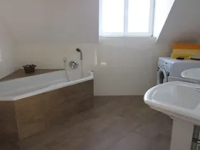 State-of-the-art new, large apartment, up to 6 people, family-friendly, - Image 3
