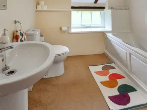 2 bedroom accommodation in Chillaton, near Tavistock - Image 2