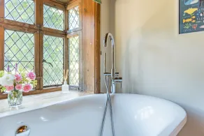 The Gate House - sleeps 4 guests  in 2 bedrooms - Image 4
