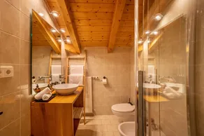 Ferienwohnung \"Mountain Residence Kasern Nr 3\" mit Bergblick, Garten & WLAN - Image 3