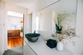 Steps to Werri Beach, Ocean Views & Sleeps 15 - Image 4