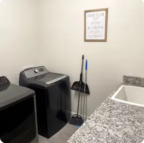 Modern 3BR Clovis Retreat w/ Workspaces, Game Room & Yard—Close to Nat’l Parks - Image 3