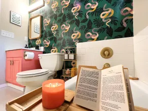 Glamorous PRIVATE SUITE 1BR/BA near Downtown - Self Check - Image 2