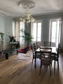 Beautiful, quiet apartment with balcony in the heart of the historic center. - Image 4