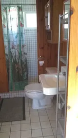 Direct silver lake lakefront3 bedroom cottage - Image 2