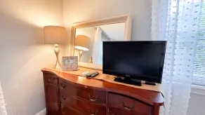 Quaint Cozy Beach Cape Escape - Image 3
