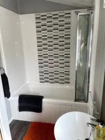 6 Berth Comfy Homely Caravan, Dog Friendly - Image 2