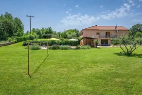 Vacation home with pool - a paradise for families - Image 2