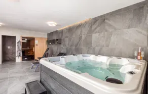 Beautiful home in Malinska with sauna - Image 2