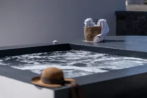 Almira Luxury Suites - Image 3