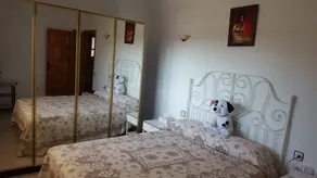 Einfamilienhaus von 160m2 mit Grundstück von 600m2 mit einer Kapazität für 6 Personen - Image 5