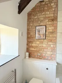 Charming Two Bedroom Cottage in Chipping Norton - Image 4