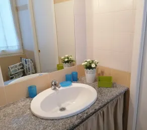 Apartamento con 1 dormitorio para 2 personas - Image 2