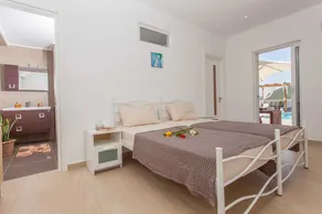 LARGE 5 bedroom Villa, Fantastic Views of the Ionian Sea! - Image 5