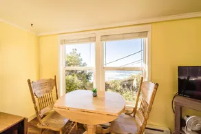 RUSTIC, COZY SPECTACULAR OCEAN VIEW 1 BEDR. SUITE W/KITCHEN&WOOD BURN. FIREPLACE - Image 5
