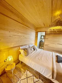 Wood PARADISE / haven of peace - Image 3