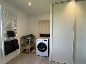 Renovated farmhouse with WiFi and pet-friendly - Image 2