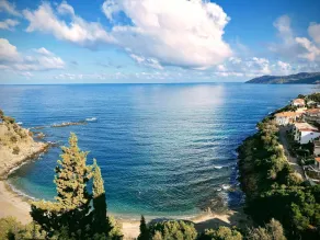 Villa with Hot Tub & Stunning Sea Views. Wifi, A/C - Image 3