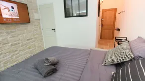 appartement pour 3 refait à neuf au coeur du vieil Antibes - Image 3