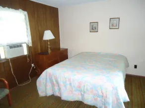2 bdrm cottage on the Chippewa River - Image 4