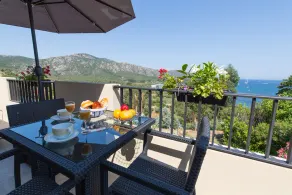 Neue Wohnung mit herrlichem Blick auf den Strand von Roya - Image 3