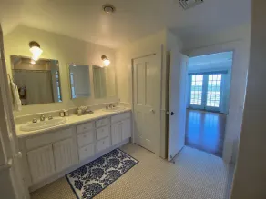 Nantucket Classic! 5 Bed/4 Bath Sconset Beach-Golf-Lighthouse - Image 3