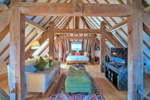 Finest Retreats - The Loft at Brackley Town Hall - Image 5