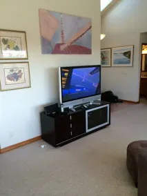 Mandolin Wind - Private retreat with filtered ocean view and hot tub - Image 4