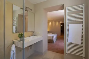 Severina charming modern villa with swimming pool and SPA - Image 3