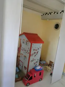 Meget flot suite helt uafhængig med sit eget badeværelse - Image 3