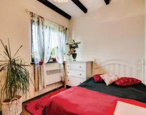 Large holiday home by the lake, close to the sea - Image 5