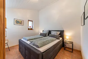 \"Naturnahe\" holiday apartment with private terrace, shared garden, and Wi-Fi - Image 4
