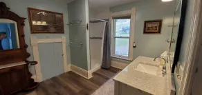 Julian House - Image 4