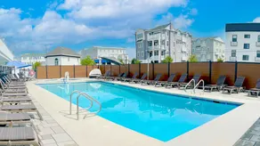 Surf Club 01 - Pura Vida Suite (Beach & POOL) - Image 3