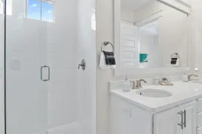 Twickenham 2BR 30A PoolEscape with EV Cart - Image 4