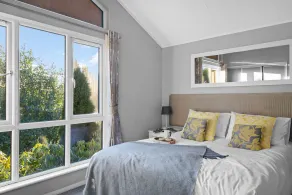 A lodge that sleeps 4 guests  in 2 bedrooms - Image 4