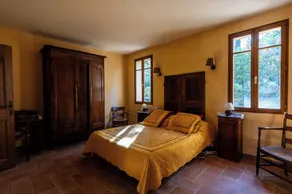 HOUSE 260 m2, 5***** CLIMATIZED, 5 BEDROOMS, 6 BATHROOMS, HEATED SWIMMING POOL, - Image 4