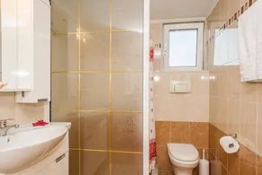 Seaview Flat In An Olive Grove By The Beach - Image 3